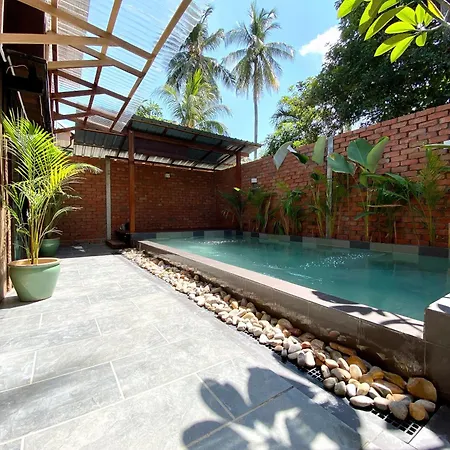 Kutum'S Wooden House - Private Pool, Breakfast & Cafe Villa